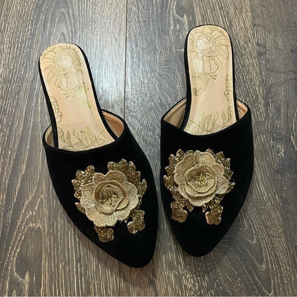 JOYFOLIE Black Velvet Valentina Flats w/ Gold Floral Details Size 6.5